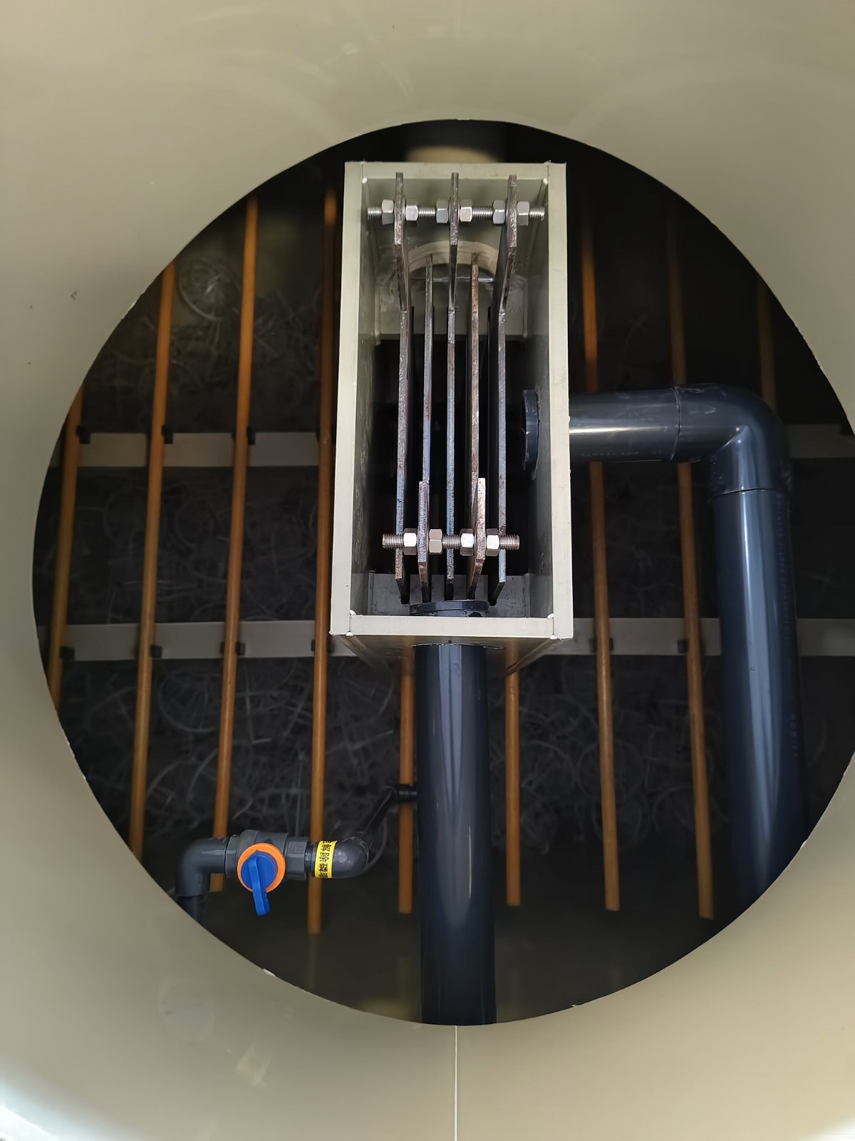 1776701053109933.jpg